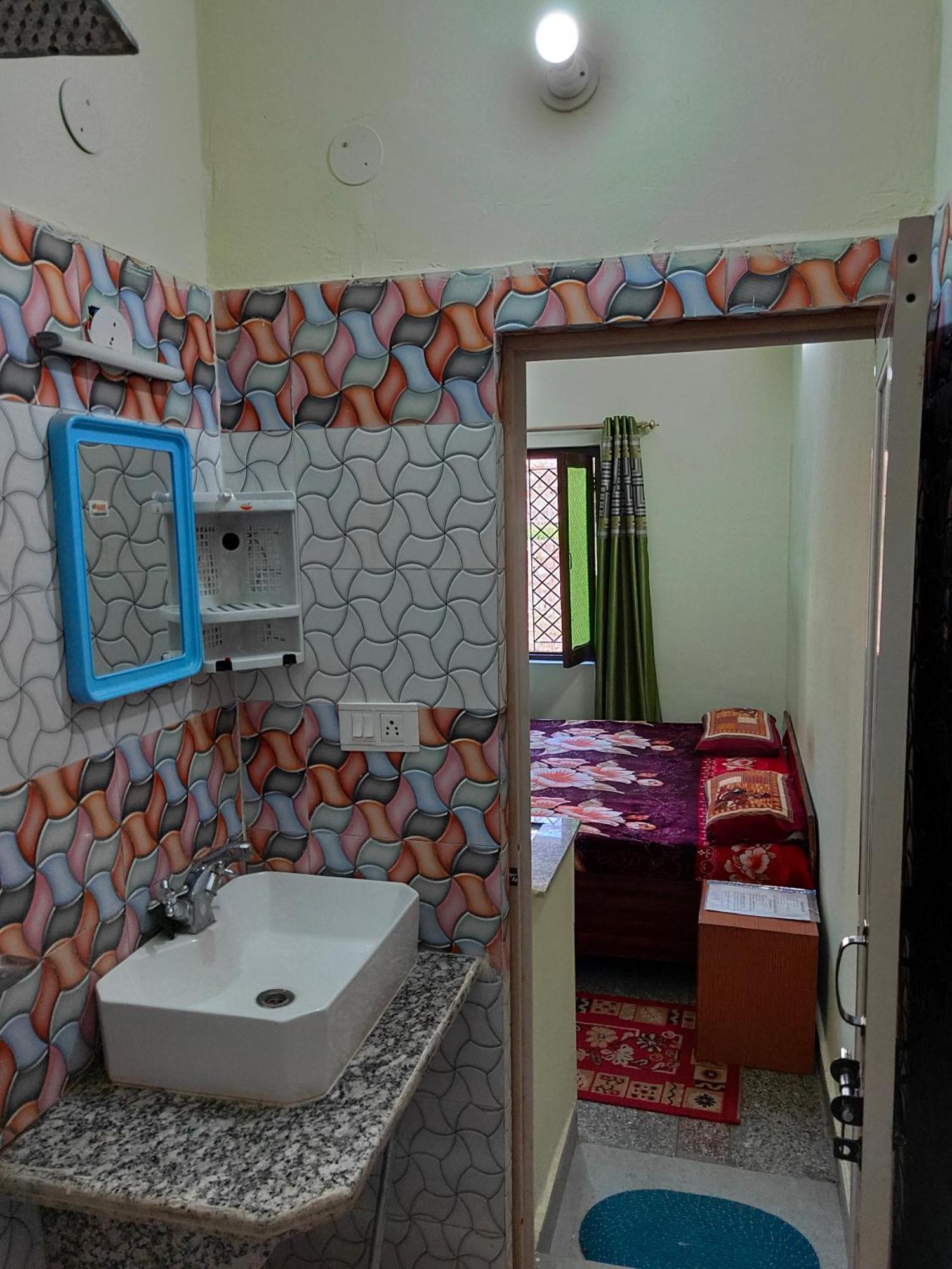 Gungun Homestay Rishikesh Ngoại thất bức ảnh